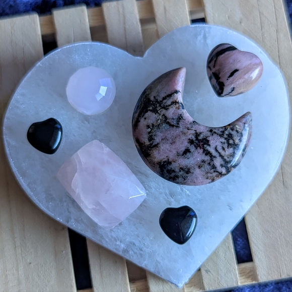 🩷 Grounded Loving Energy Plate 🖤 Rhodonite Black Obsidian & Rose Quartz cabs - Picture 2 of 9